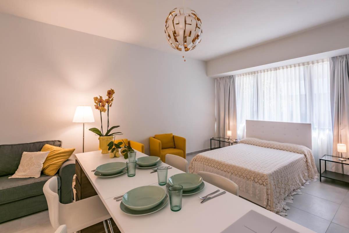 Apartament Le Residenze Di Don Nino Lecce Zewnętrze zdjęcie